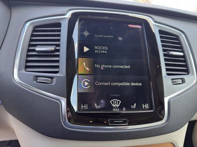 2021 Volvo XC90 Momentum