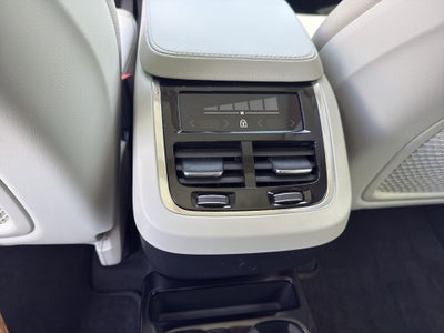 2021 Volvo XC90 Momentum