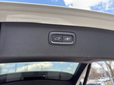 2021 Volvo XC90 Momentum