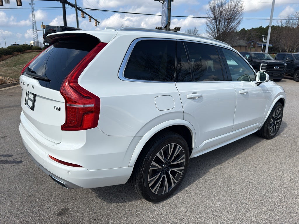 2021 Volvo XC90 Momentum