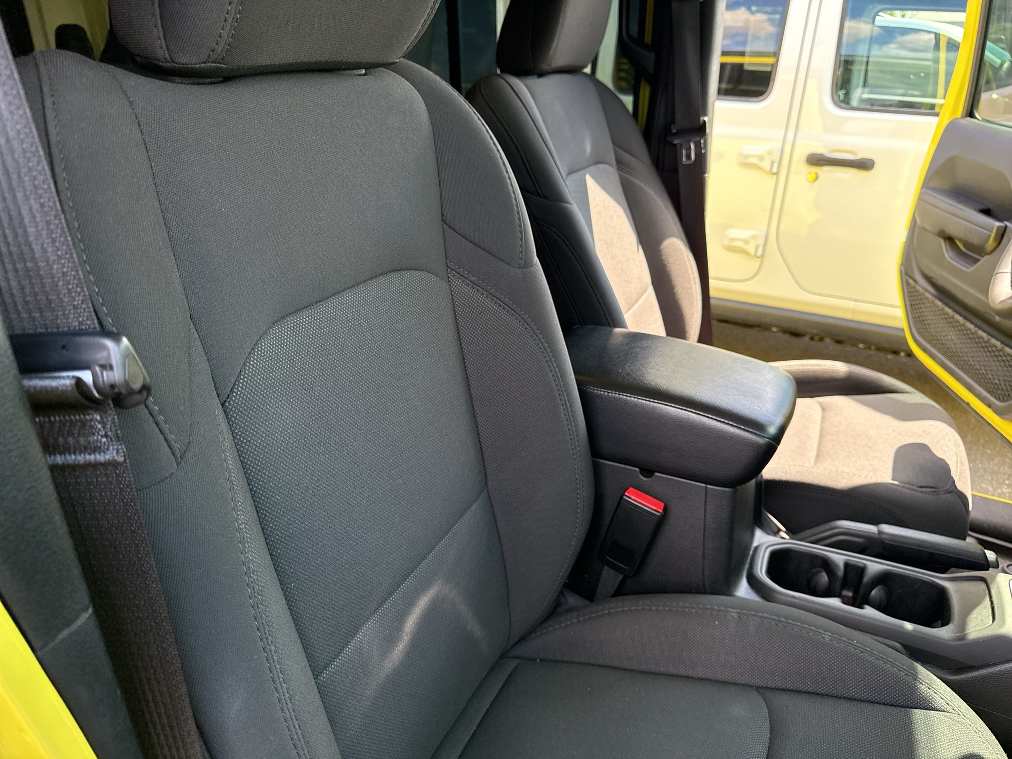 2023 Jeep Wrangler Willys