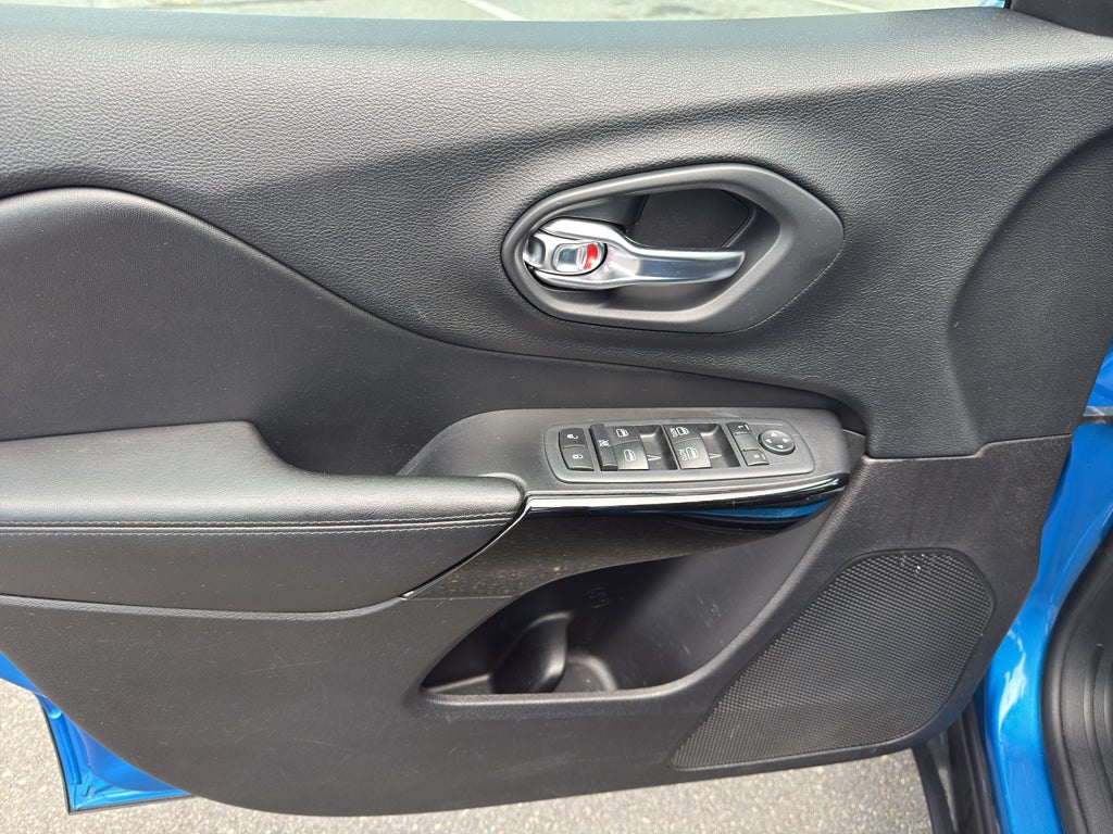 2020 Jeep Cherokee Altitude