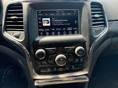 2020 Jeep Grand Cherokee Laredo E