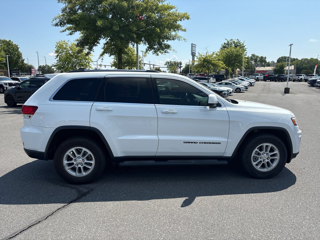 2020 Jeep Grand Cherokee Laredo E