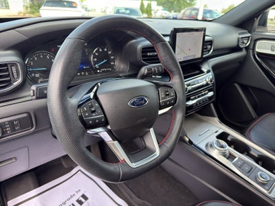 2022 Ford Explorer ST-Line