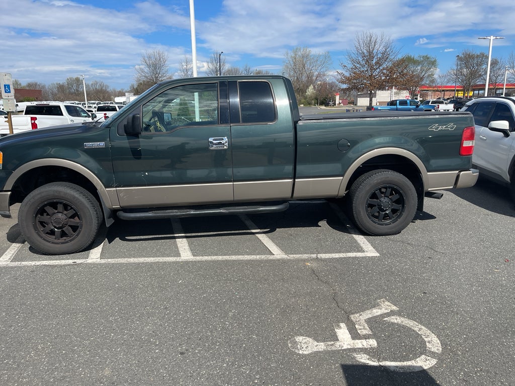 2004 Ford F-150 XLT