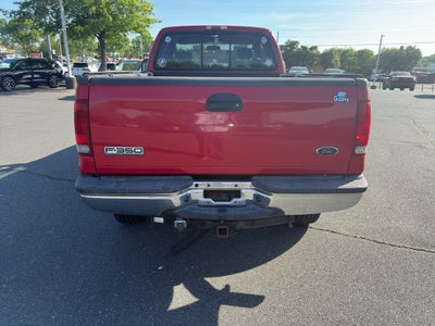 2005 Ford Super Duty F-350 SRW XL