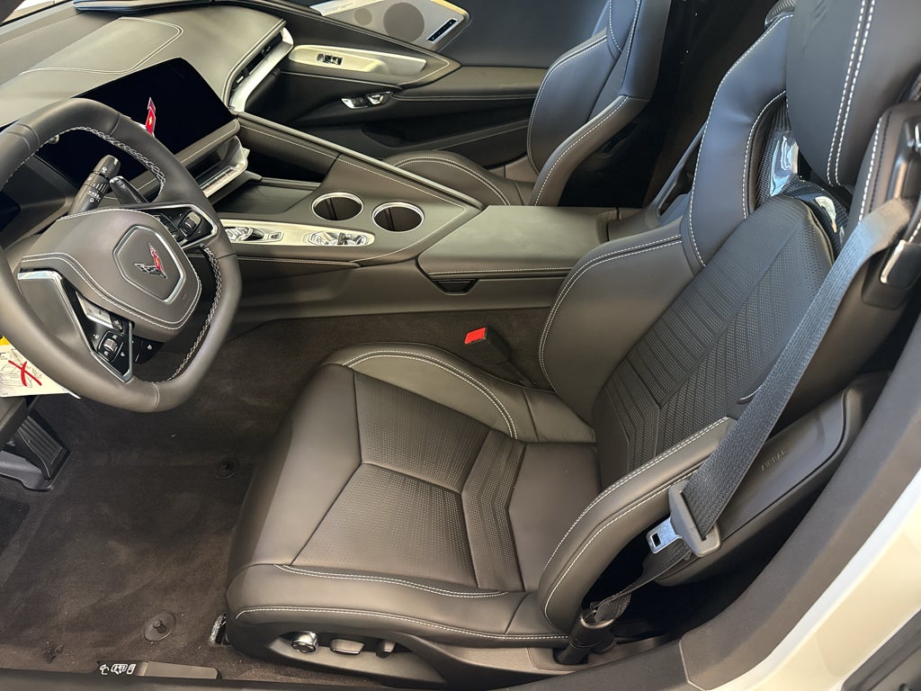 2027 Chevrolet Corvette Stingray 2LT
