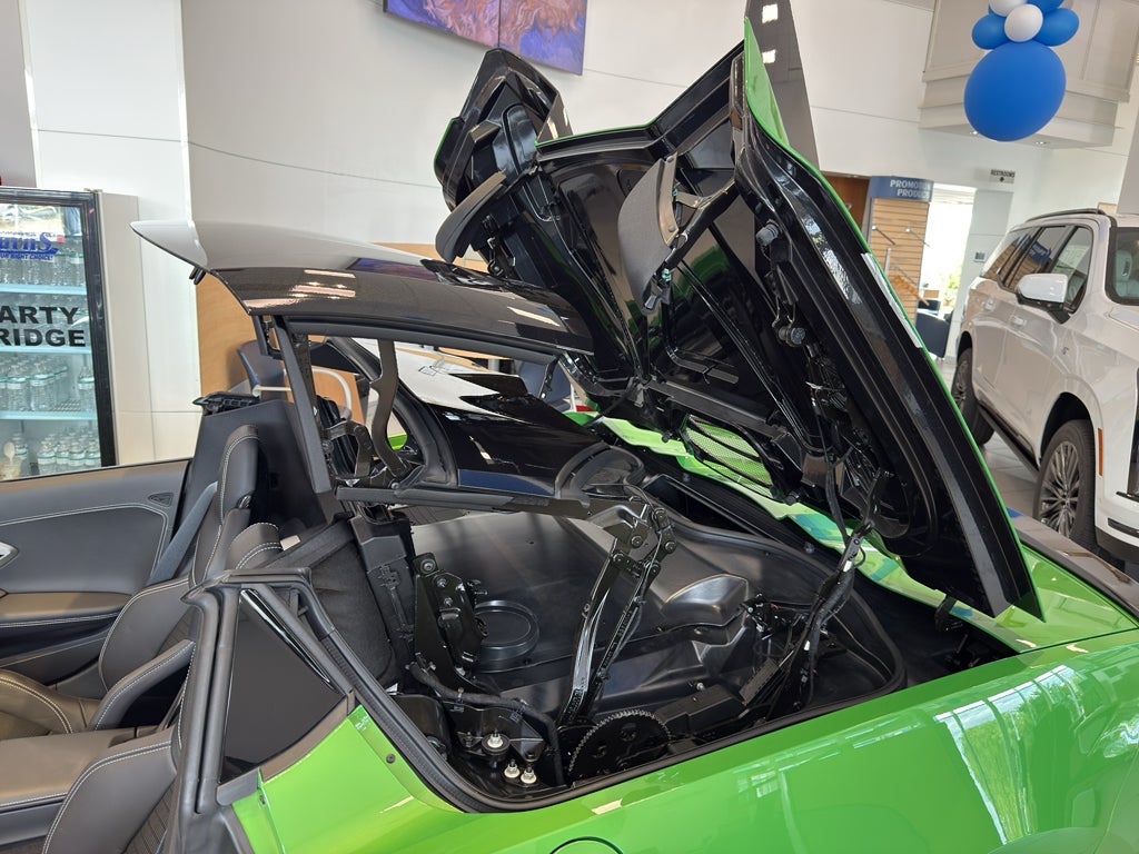 2027 Chevrolet Corvette Stingray 2LT