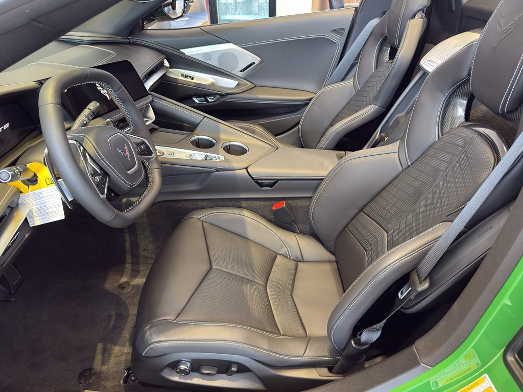 2027 Chevrolet Corvette Stingray 2LT