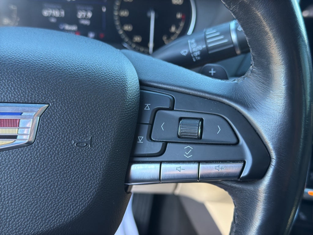 2023 Cadillac CT4 Premium Luxury