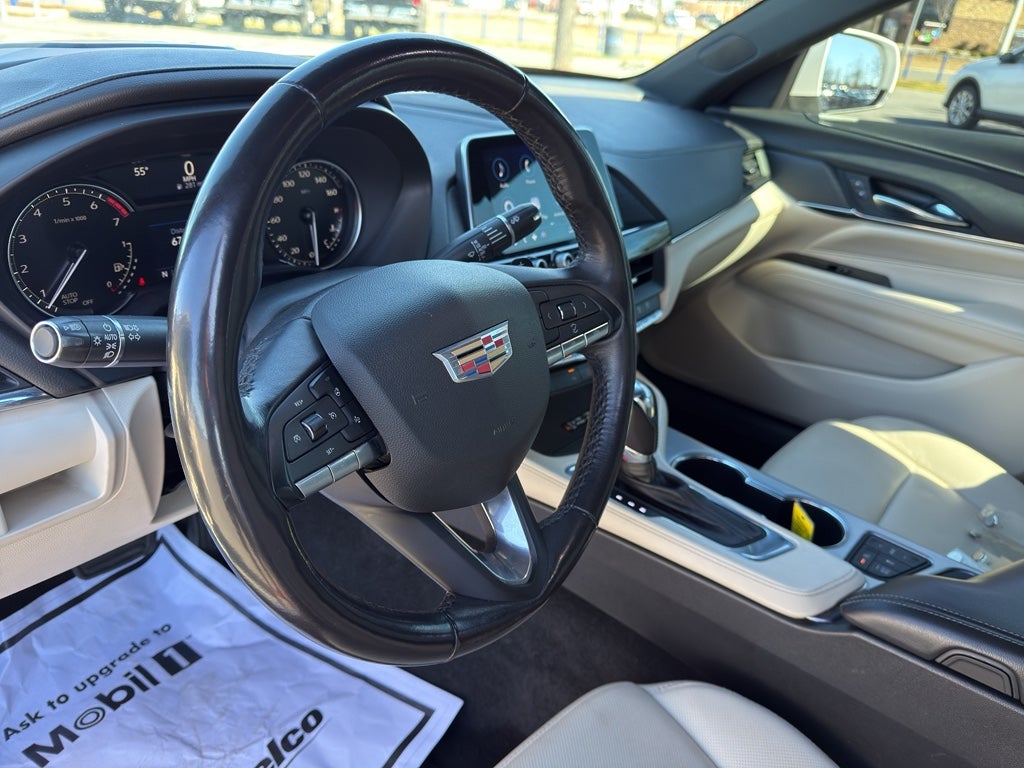 2023 Cadillac CT4 Premium Luxury