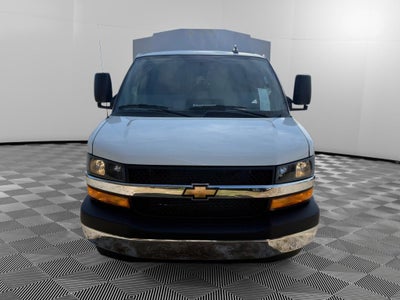 2025 Chevrolet Express Cutaway 3500 1WT