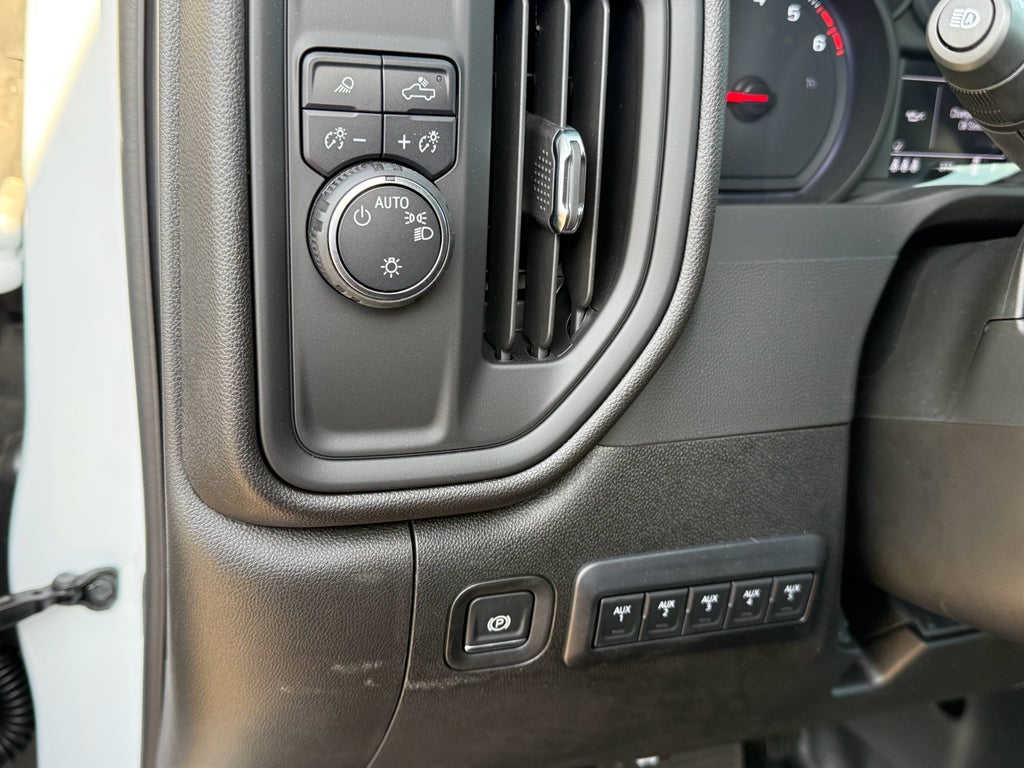 2025 Chevrolet Silverado 3500 HD WT