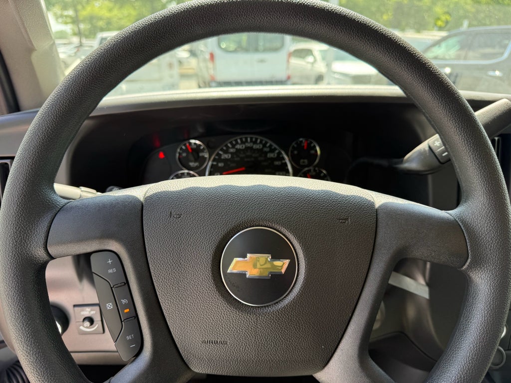 2026 Chevrolet Express Cargo WT