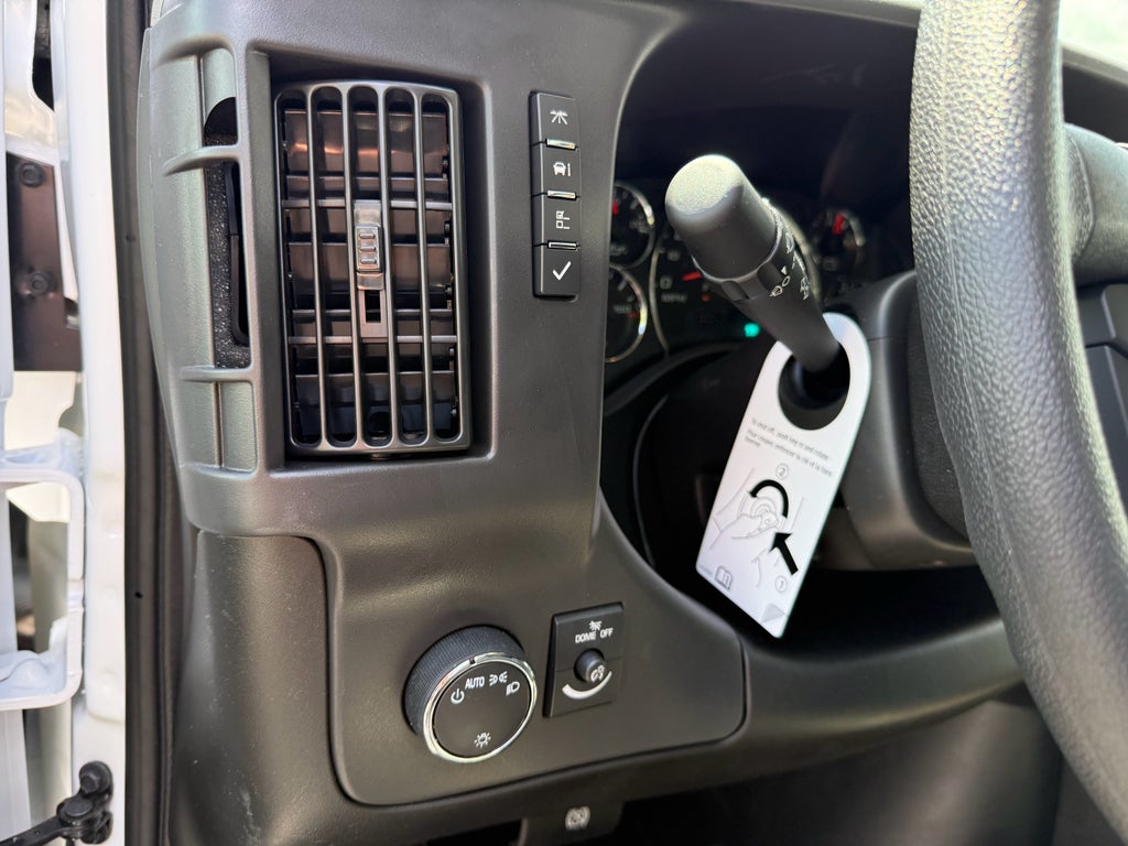 2026 Chevrolet Express Cargo WT
