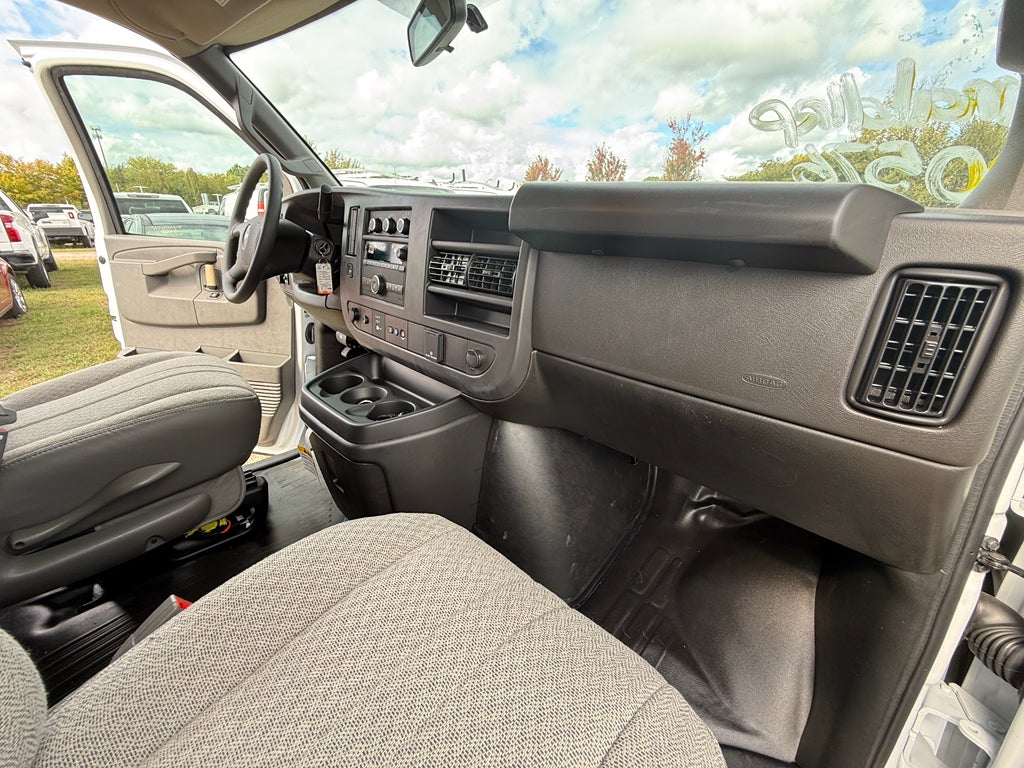 2025 Chevrolet Express Cargo 2500 WT