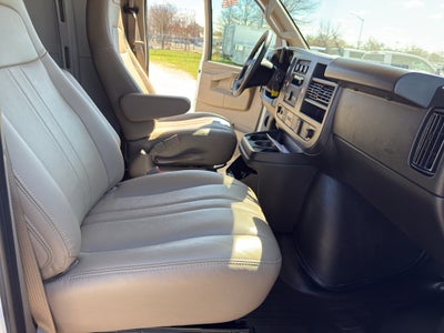 2025 Chevrolet Express Cargo 2500 WT