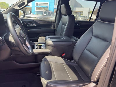 2023 GMC Yukon XL SLT