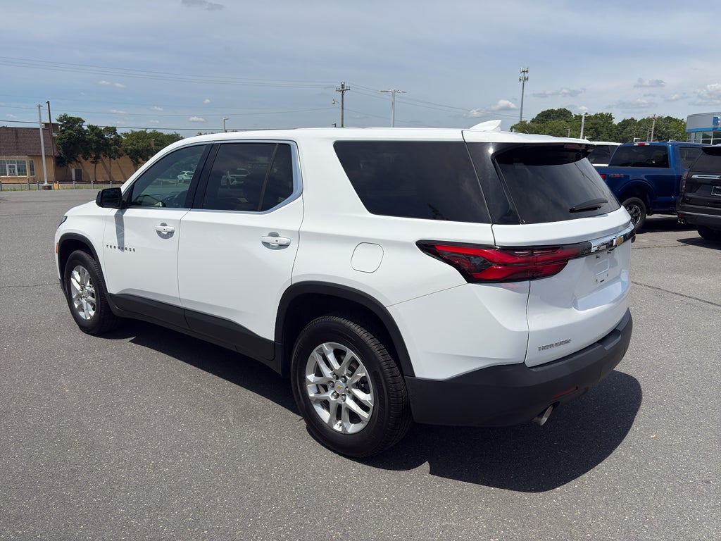 2022 Chevrolet Traverse LS