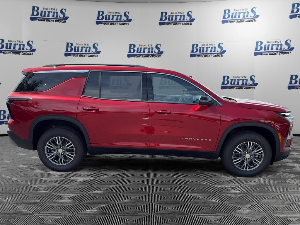 2026 Chevrolet Traverse LT - Photo 8