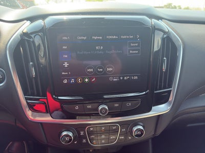 2022 Chevrolet Traverse LT Cloth