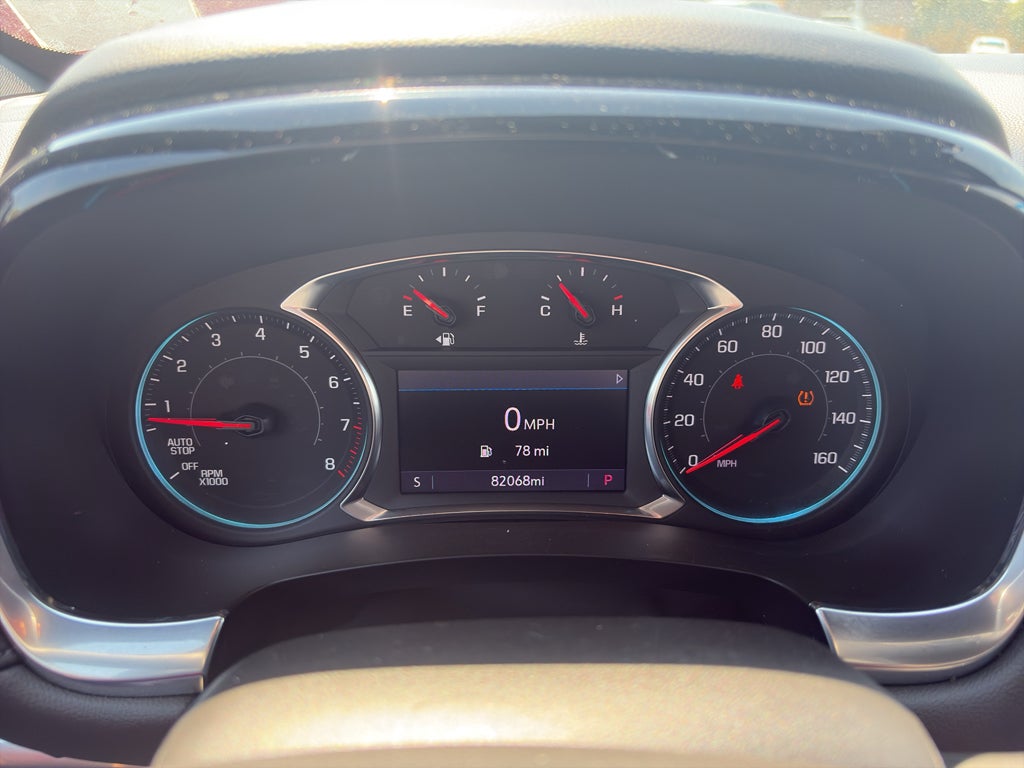 2022 Chevrolet Traverse LT Cloth