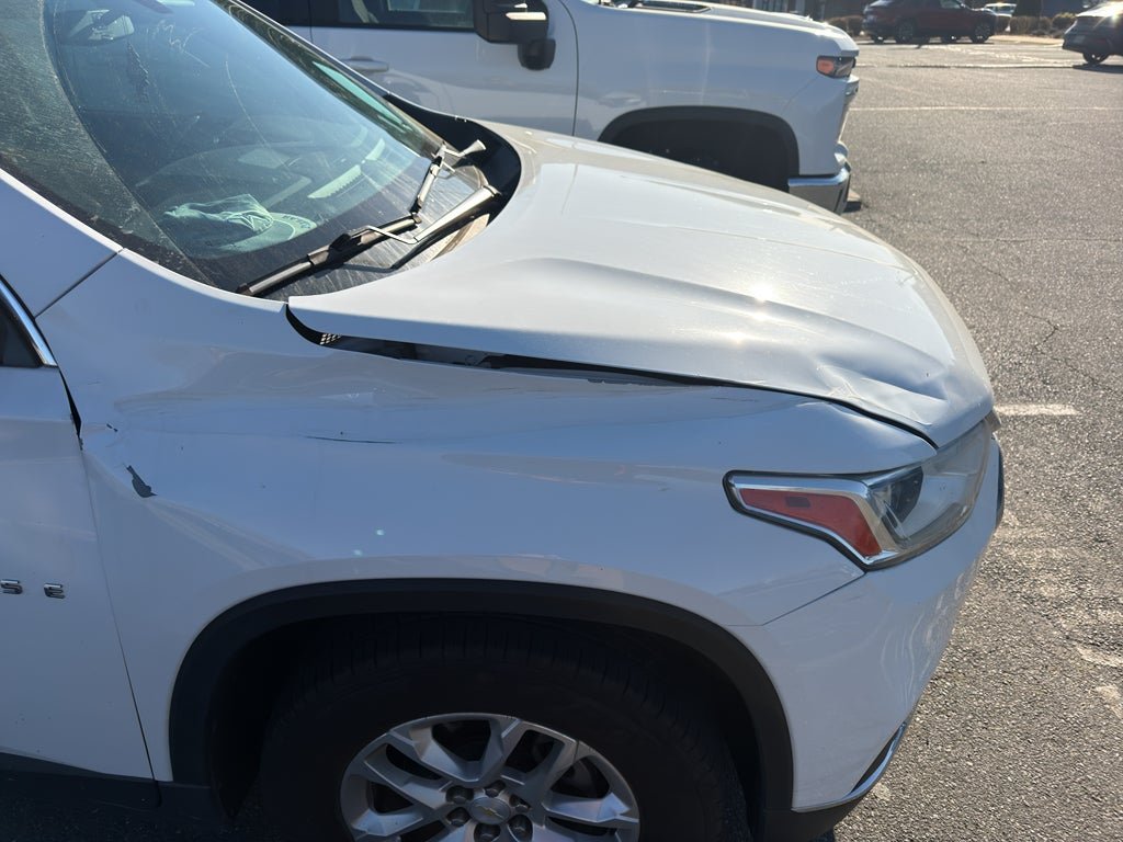 2018 Chevrolet Traverse LT Cloth