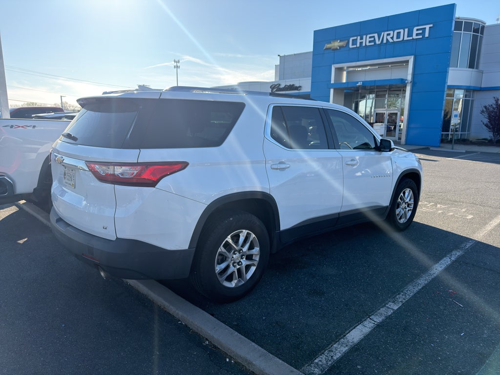 2018 Chevrolet Traverse LT Cloth