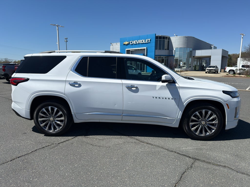 2023 Chevrolet Traverse Premier