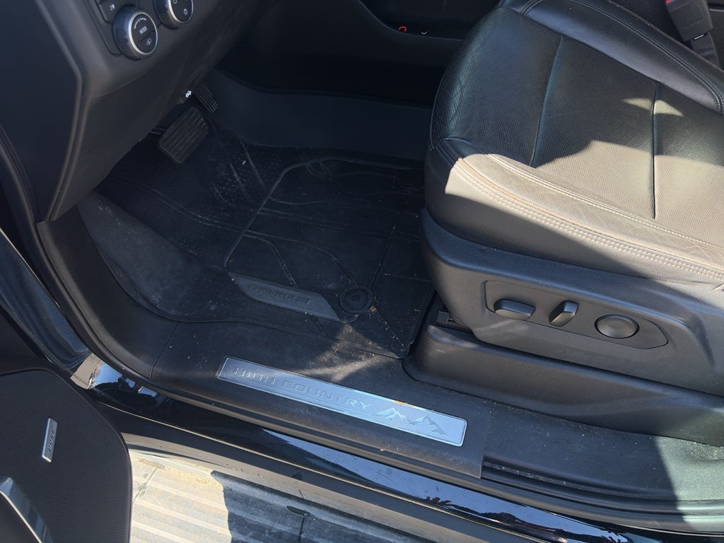 2021 Chevrolet Suburban High Country