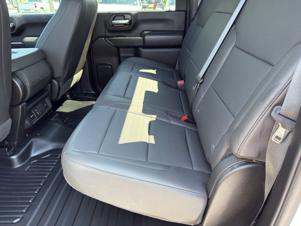 2025 GMC Sierra 2500 HD Pro