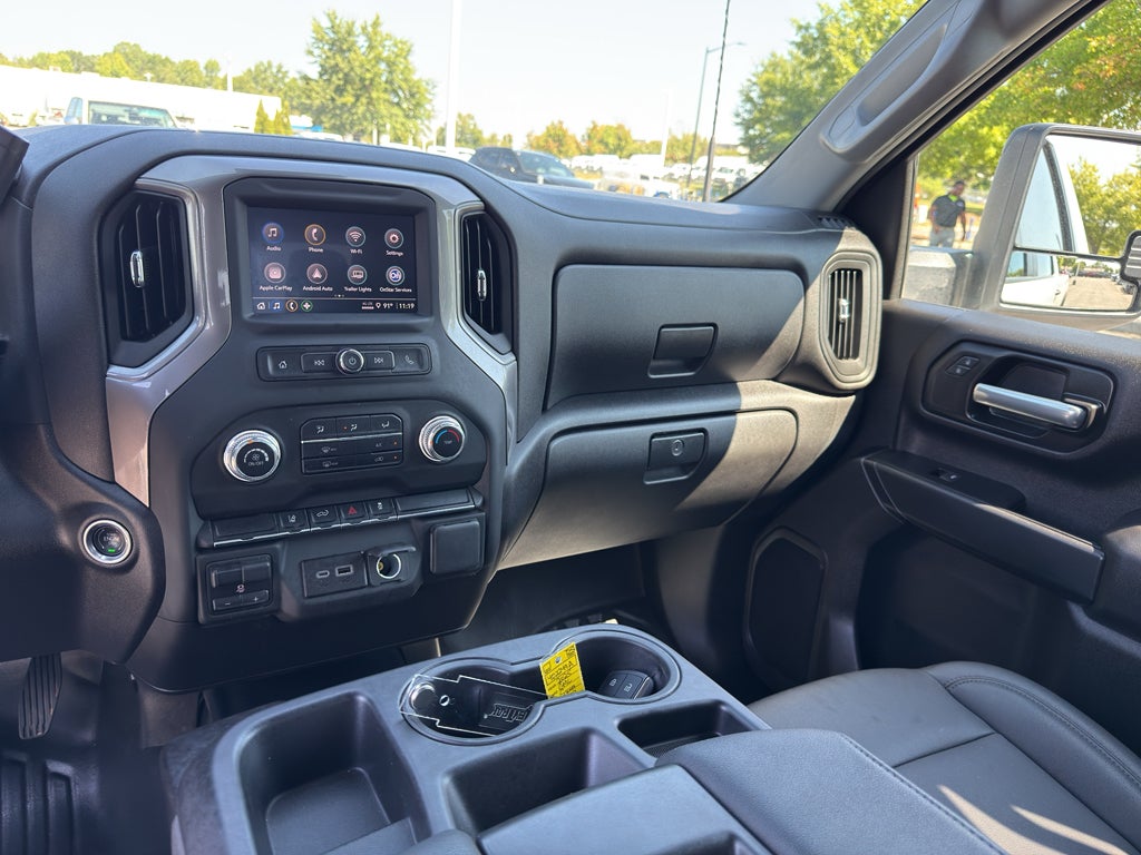 2025 GMC Sierra 2500 HD Pro