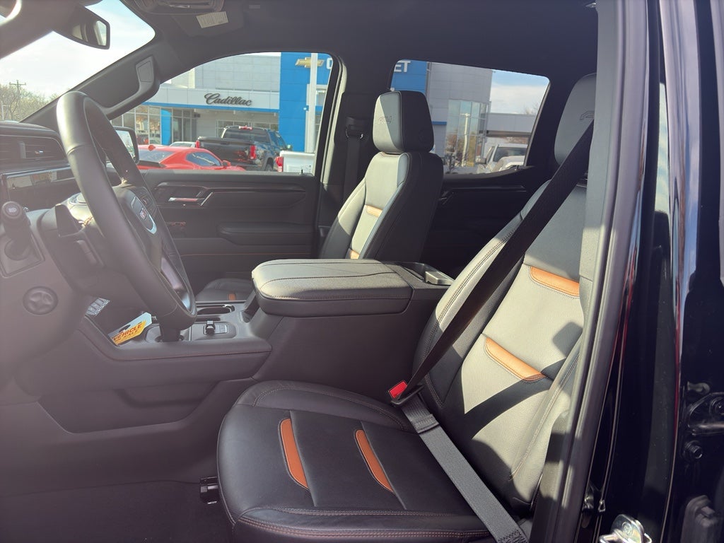 2025 GMC Sierra 1500 AT4