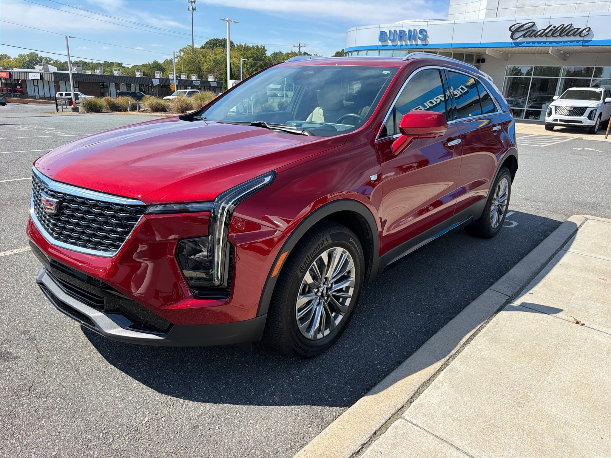 2024 Cadillac XT4 Premium Luxury