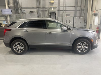2022 Cadillac XT5 Premium Luxury
