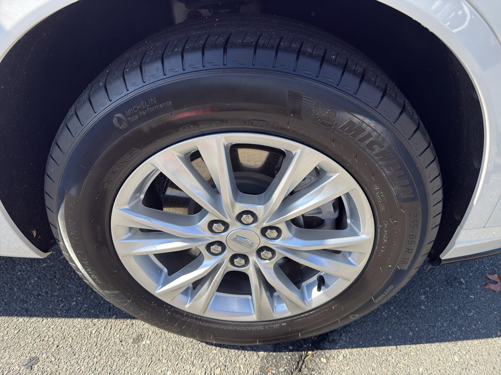 2025 Cadillac XT6 Luxury