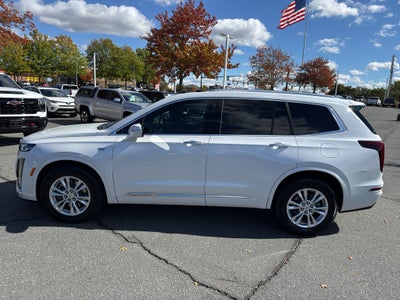 2025 Cadillac XT6 Luxury