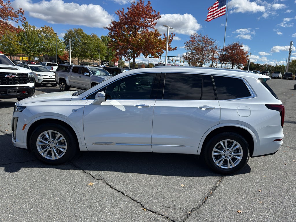 2025 Cadillac XT6 Luxury