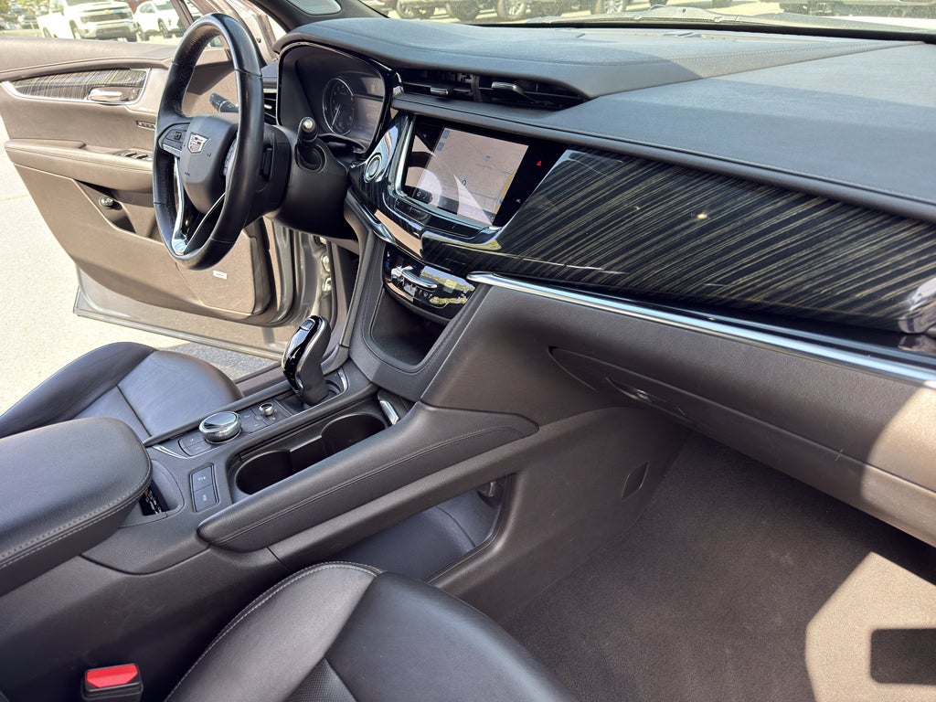 2023 Cadillac XT6 Premium Luxury