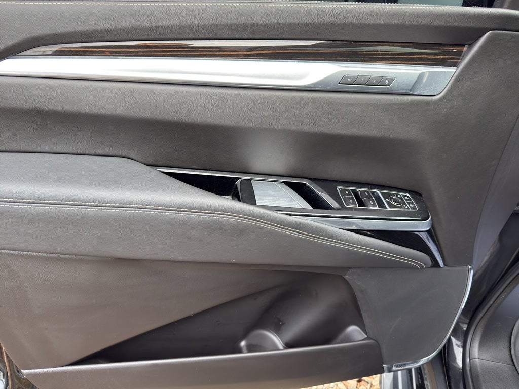 2025 Cadillac Escalade Premium Luxury