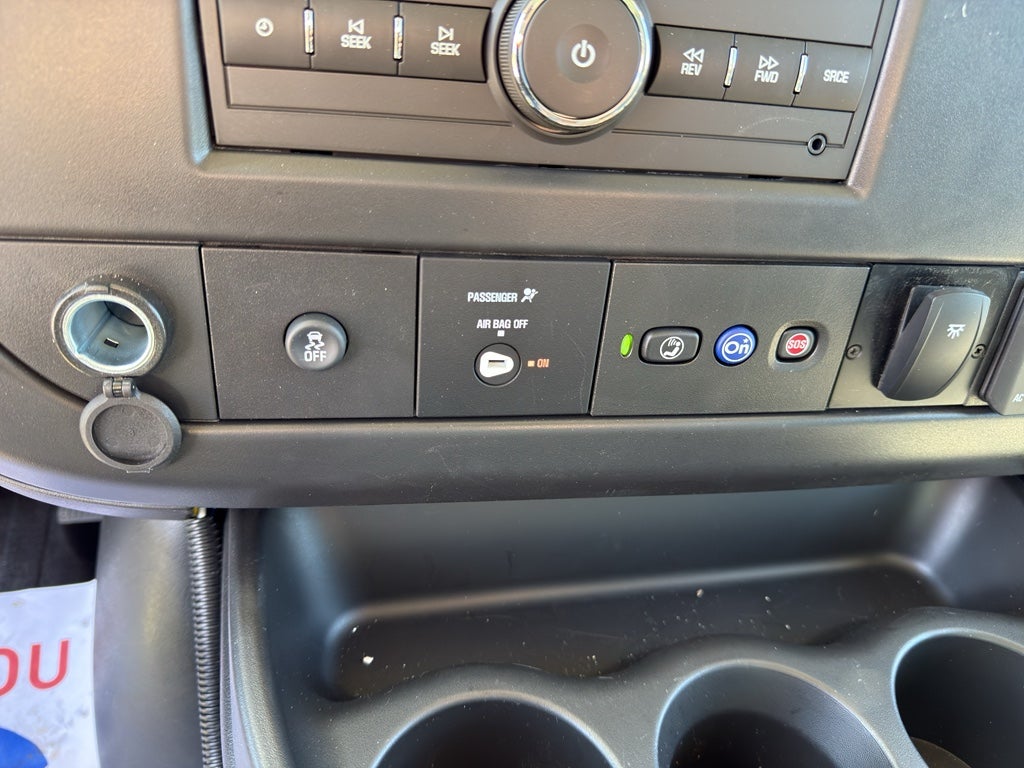 2026 Chevrolet Express Cutaway 3500 1WT