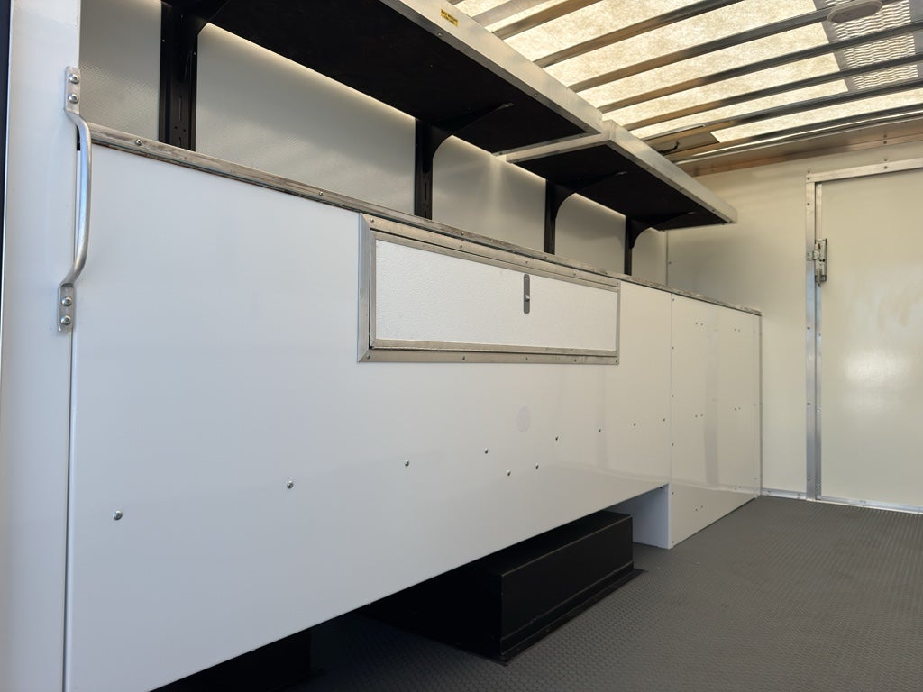 2026 Chevrolet Express Cutaway 3500 1WT