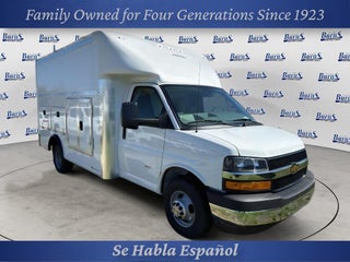 2026 Chevrolet Express Cutaway 3500 1WT