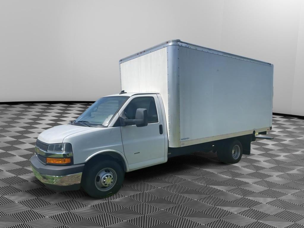 2022 Chevrolet Express Cutaway 3500 Base