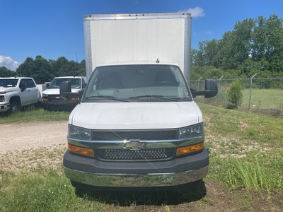 2022 Chevrolet Express Cutaway 3500 Base