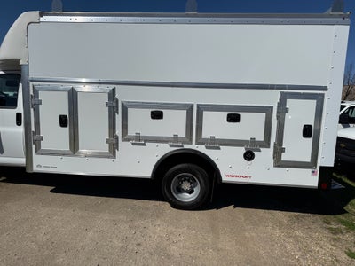 2025 Chevrolet Express Cutaway 4500 2WT
