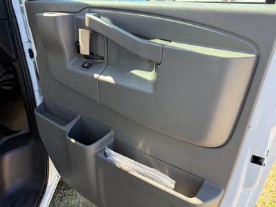 2025 Chevrolet Express Cutaway 4500 2WT