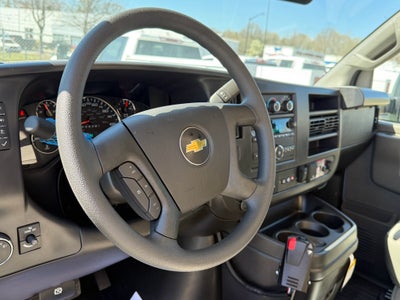 2025 Chevrolet Express Cutaway 4500 2WT