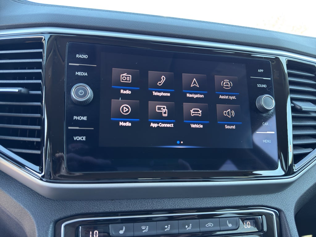 2023 Volkswagen Atlas 2.0T SE w/Technology